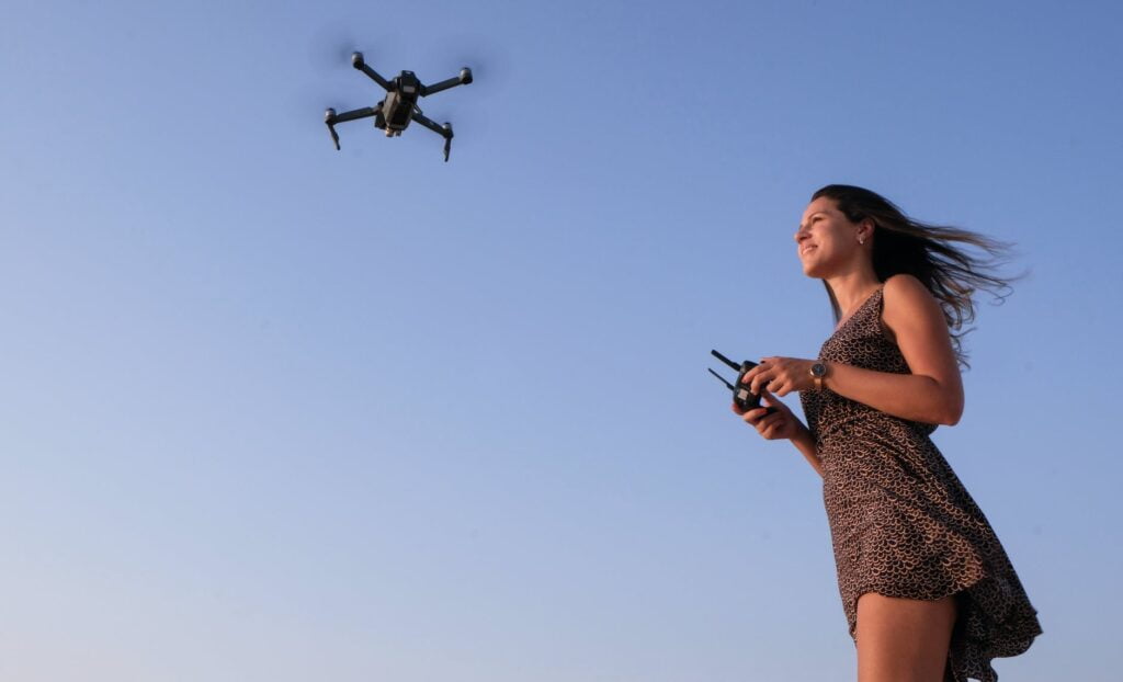 What Is The Easiest Drone To Fly? What Is The Easiest Drone To Fly woman playing drone